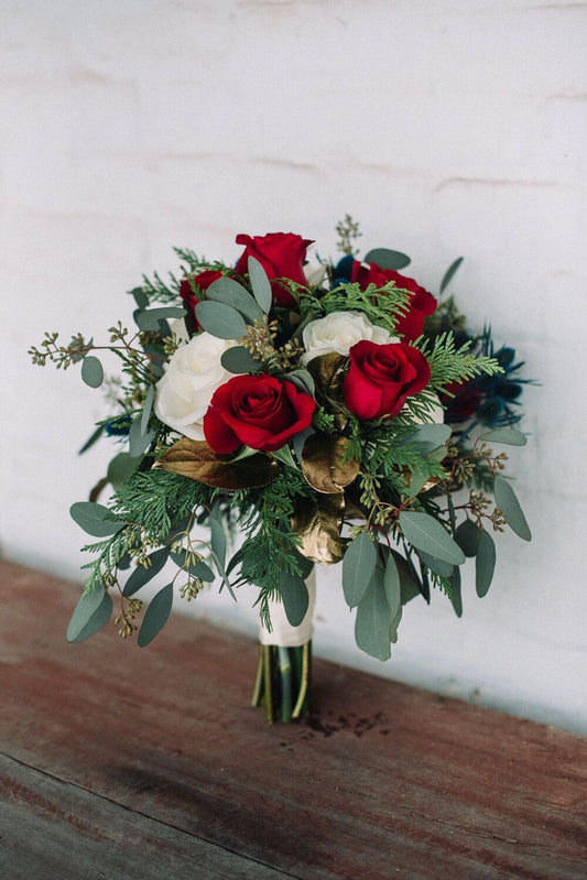 Christmas Bouquets & Centerpieces